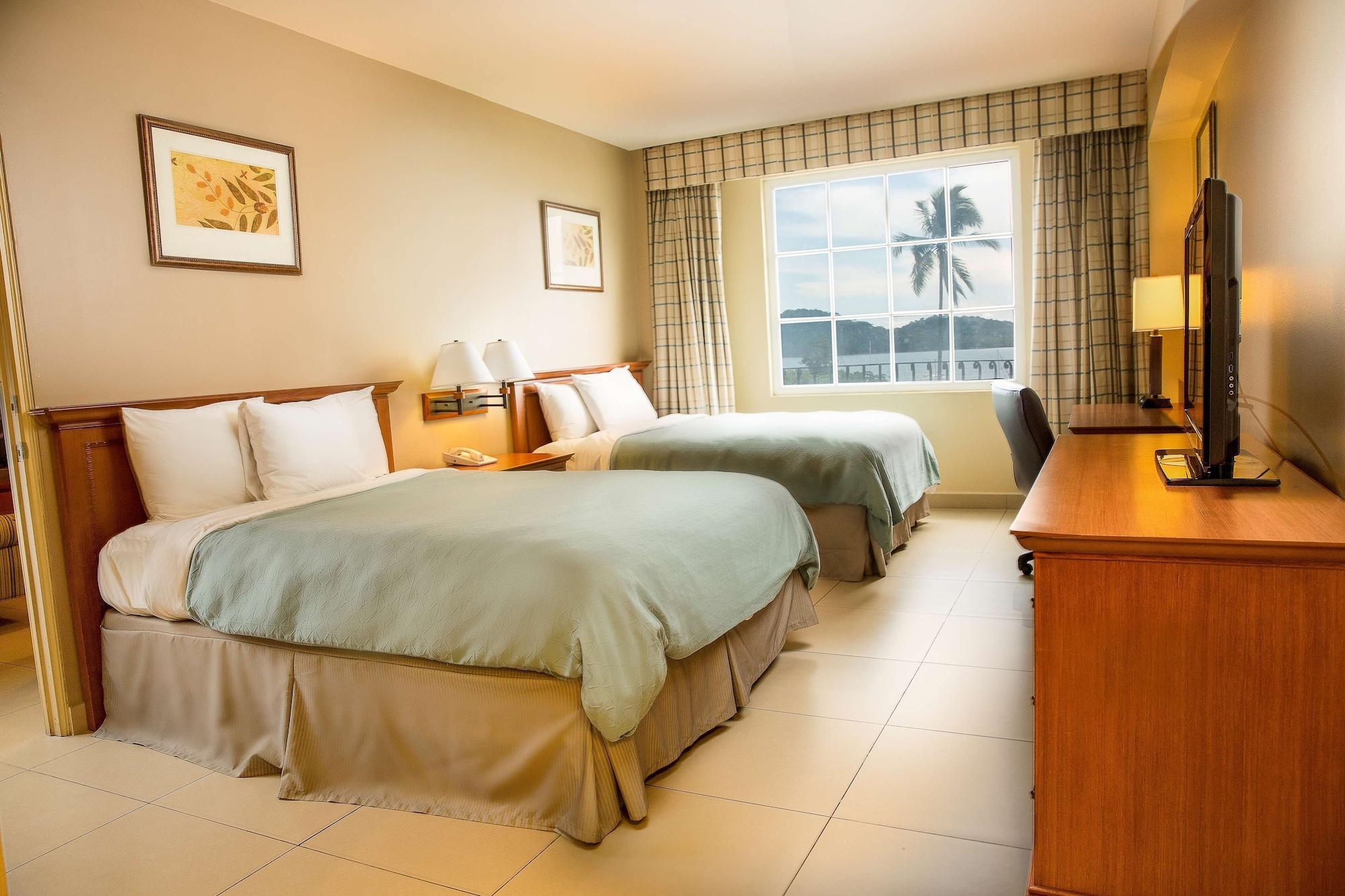 Radisson Canal Hotel Panama City