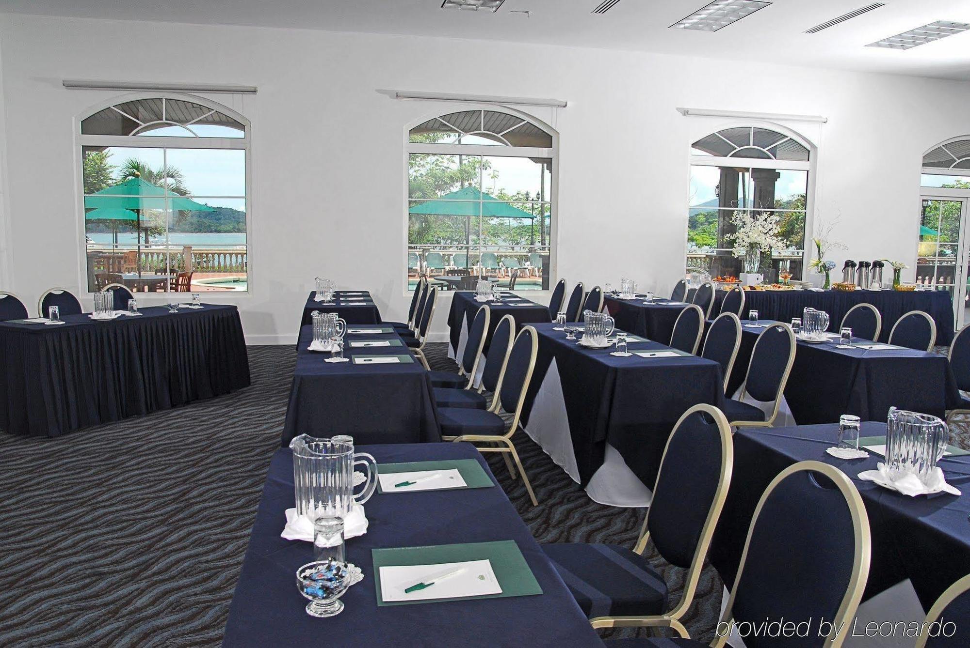Hotel Radisson Canal 5*